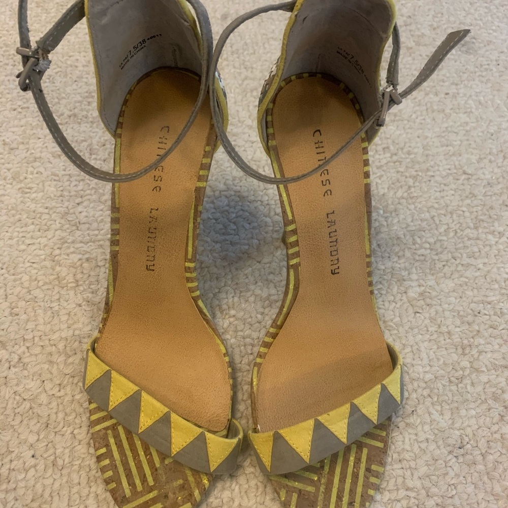 Chinese Laundry La Paz sandal